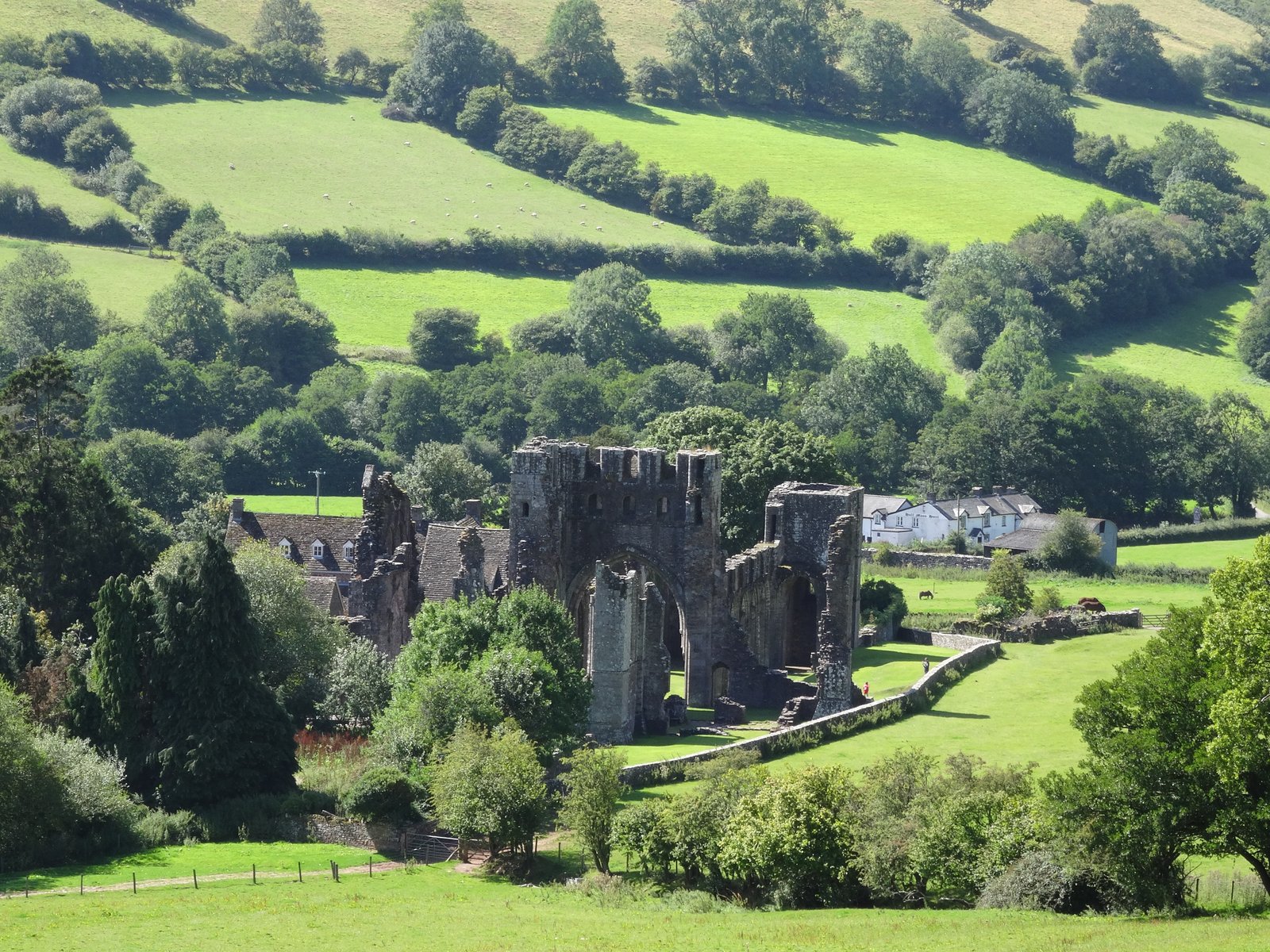 Llanthony Abbey